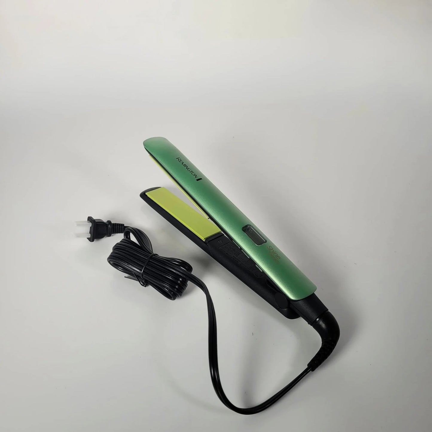 Combo Belleza Aguacate: Cepillo Secador + Plancha