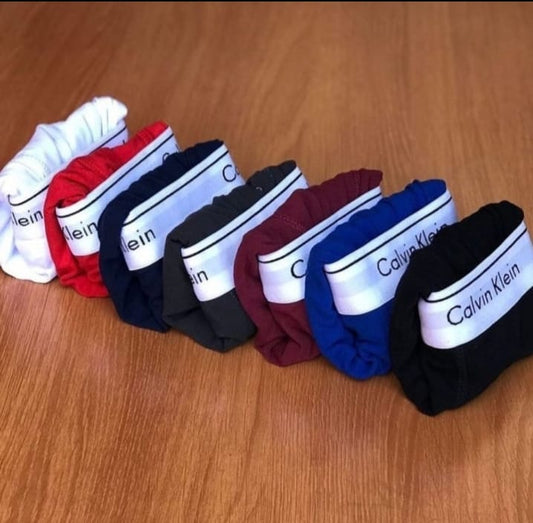 Pack x24: 12 Bóxer + 12 Pares de Medias | Alta Calidad + Envío GRATIS